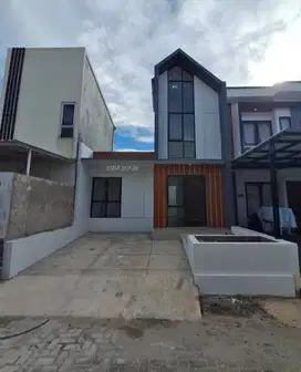 Rumah Siap Huni dalam Cluster di Reni Jaya, Pondok Benda, Tamgsel