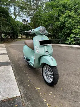 Jual vespa primavera mulus like new 2023
