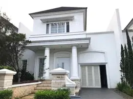 Dijual Rumah Cantik Siap Huni  8344