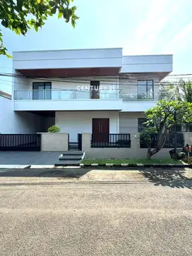 Rumah Hoek Di Bintaro Jaya Sektor 9  4621