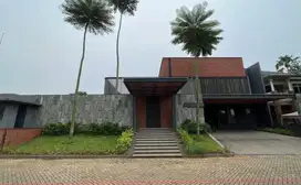 Rumah Mewah Ada Kolam Renang 722m2 4+1KT Fortunia Residence Depok