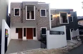 RUMAH DIJUAL DAERAH BINTARO CIKINI, KOTA TANGERANG SELATAN