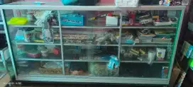 Dijual Etalase Siap pakai bonus isi stationery dan rak usaha