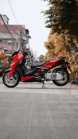 Xmax connected full modif km low