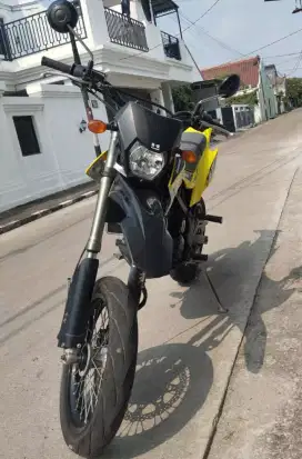 Kawasaki D-Tracker BF