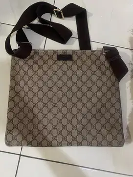 Gucci Sling Bag