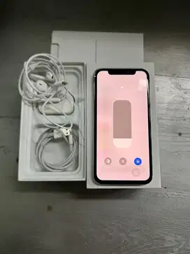 Iphone X silver 256GB EX Garansi Internasional Teregister/Terdaftar