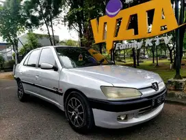 PEUGEOT 306 TAHUN 1998 RP 15.9 JUTA