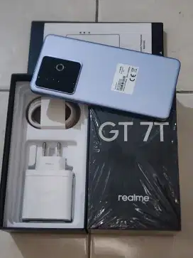 Realme GT 7T 5G 12/256Gb, warna Biru, 1 bln pk, kondisi 99,9% Sempurna