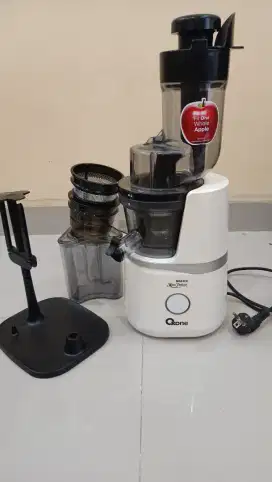 Master slow juicer merk Oxone tanpa ampas