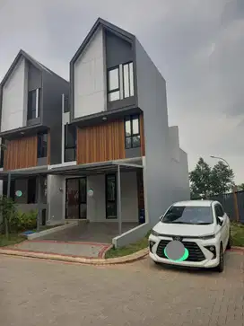 Dijual Cepat Rumah Hoek Minimalis Cantik Cluster Baru Kotwis Cibubur