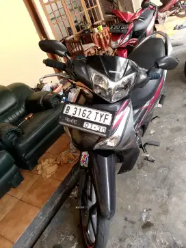 Honda Supra X 125 Helm In