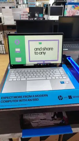 HP Pavilion 14-EK2051TU Touch 2in1 - Silver HP Pavilion 14-EK2123TU