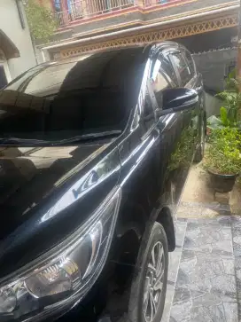 Jual santai milik pribadi