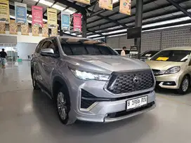 (LOW KM) Toyota Innova Zenix 2.0 Q TSS Hybrid Modelista AT 2023