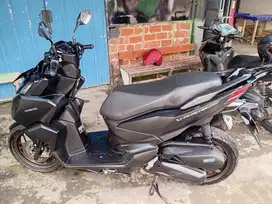 Dijual motor bekas Vario 160 ABS, user wanita