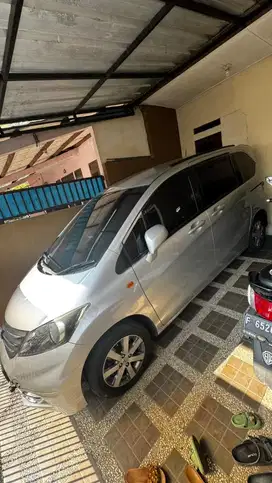 HONDA FREED 2009 PSD