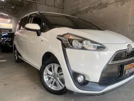 Toyota Sienta 2017 Bensin