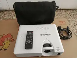 PROYEKTOR HITACHI 2700 Lumen Lcd IN112 IN114 EPSON S400 Optoma murah