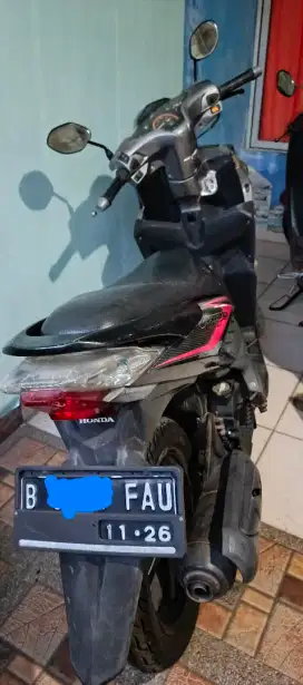 Dijual Motor Honda Vario Techno 2011
