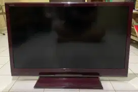 TV Sharp 43 inch LED TV bekas