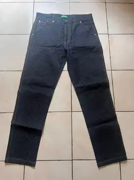 Di Jual Celana Denin Baru Branded