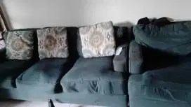 Sofa ruang tamu