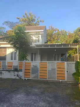Dijual Rumah Full Furnished Type 54/139