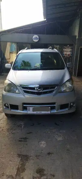 Dijual Daihatsu Xenia Li Sporti 2009