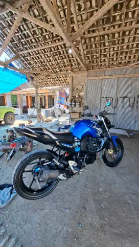 Yamaha byson w013