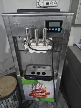 Mesin ice cream