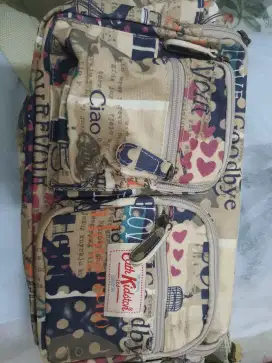 Tas selmpang wanita