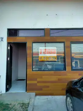 Disewakan rumah siap huni cocok untuk usaha