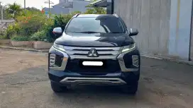 Km31rb mitsubishi pajero sport dakar 2021 hitam sunroof