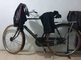 Sepeda Onthel Humber FA79