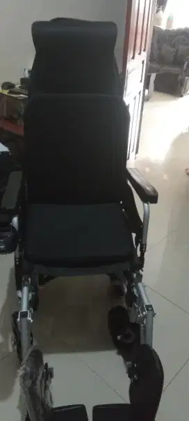 Kursiroda elektrik