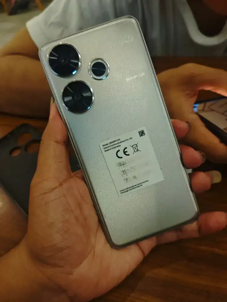 Poco F6 12/512 Fullset tt/bt