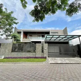 Jual Rumah Baru Chofa Kolam Renang Dekat Graha Family