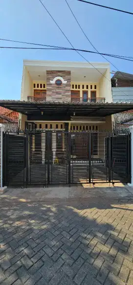 Sewa Tahunan Rumah Baru Renov area Joglo Jl.Kejaksaan