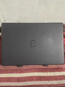 Dell latitude 3410
Intel core i5 Gen 10
Ram 8GB
Internal SSD 256GB