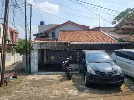 Rumah Hook Strategis di Pondok Kelapa, Kalimalang