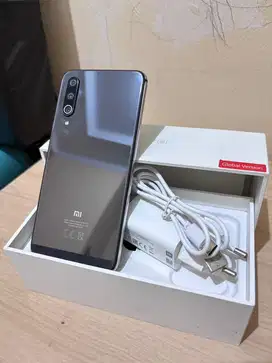 Jual Xiaomi Mi 9 SE [6/128]