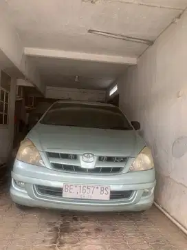 Toyota Kijang Inova 2004 G / MT