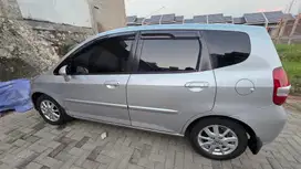 Honda Jazz 2005 Bensin