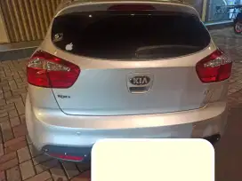 Kia Rio Matic 2014 pemakaian 2015