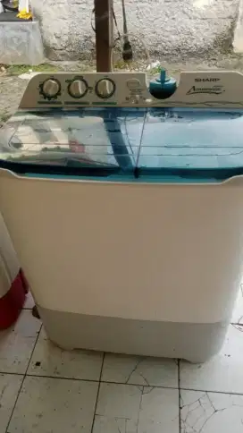 mesin cuci 2 tabung merek sharp