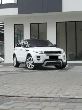 Land Rover Range Rover Evoque Dynamic Si4 2012