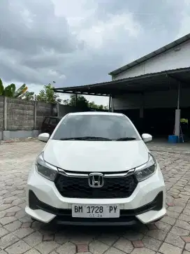 New brio 2023 E manual. Km 24rb antik