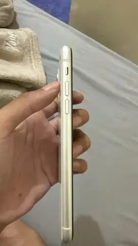 iphone 11 256 gb inter