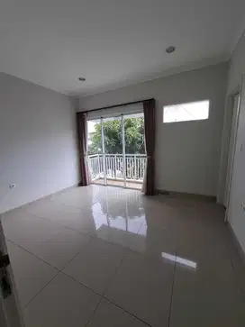 DISEWAKAN RUMAH CLUSTER AMANDA 8 PREMIUM SUMMARECON